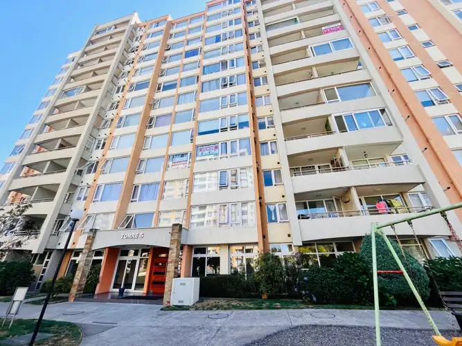 Imagen de Arrendamos Hermoso y soleado departamento en Condominio los Conquistadores