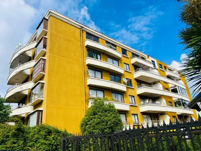 Imagen de Arrendamos soleado Departamento en Thiers