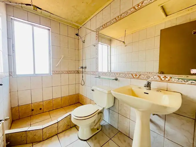 Imagen de En Venta Casa esquina en Parque Nacional Huerquehue