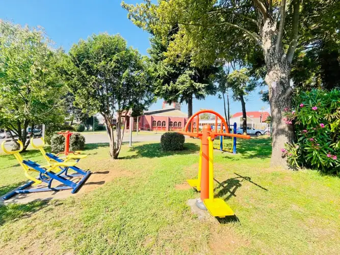 Imagen de En Venta Casa esquina en Parque Nacional Huerquehue