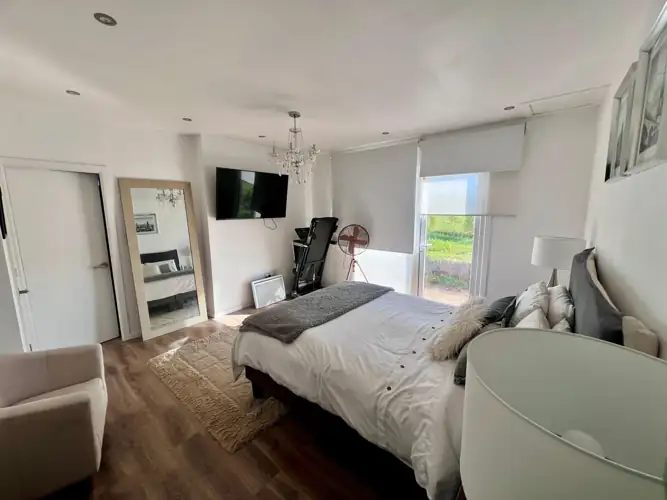 Imagen de Hermosa casa en Parcela