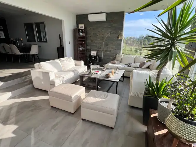 Imagen de Hermosa casa en Parcela