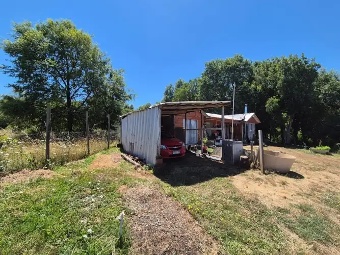 Imagen de Parcela con Casa en Victoria