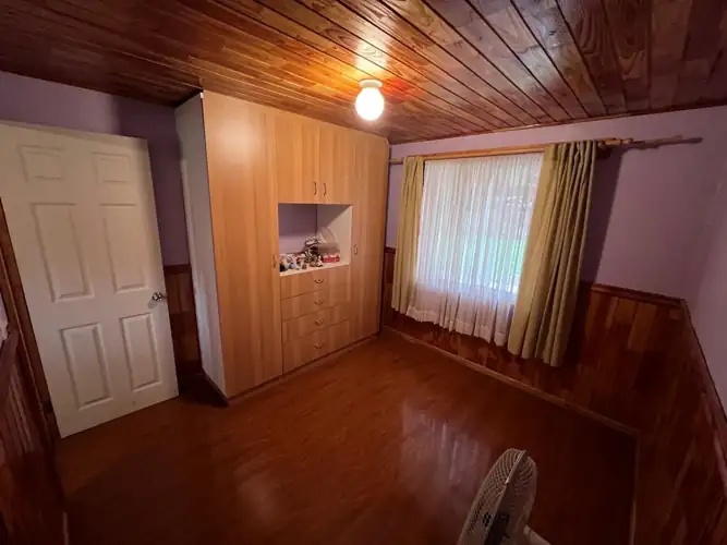 Imagen de Casa, camino a Huichahue, amplio terreno.