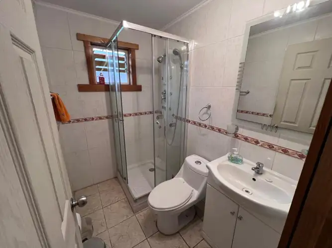 Imagen de Casa, camino a Huichahue, amplio terreno.