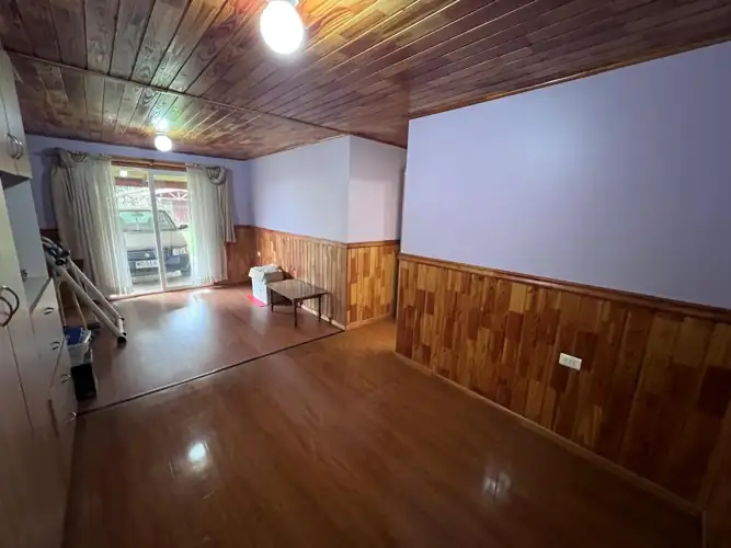 Imagen de Casa, camino a Huichahue, amplio terreno.