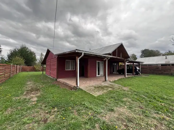 Imagen de Casa, camino a Huichahue, amplio terreno.