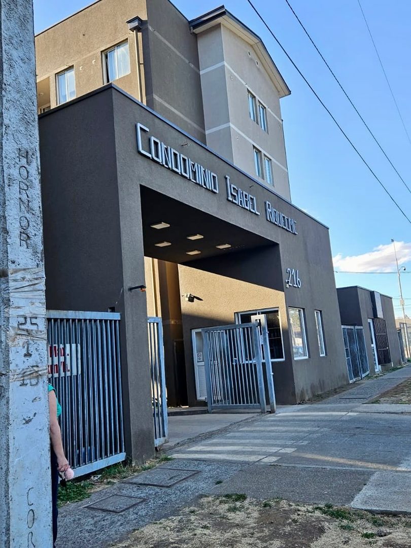 Departamento en Condominio Isabel Riquelme