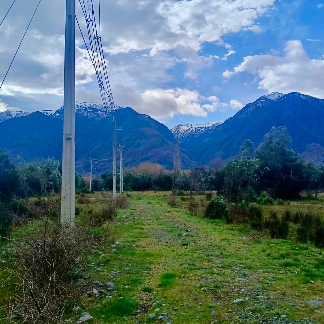 Imagen de Hermoso Campo Camino a Nevados del Sollipulli
