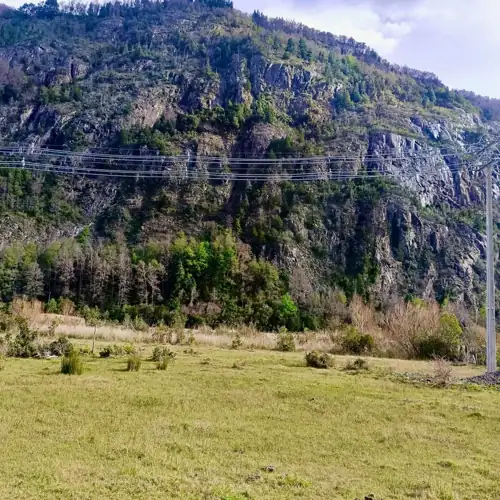 Imagen de Hermoso Campo Camino a Nevados del Sollipulli