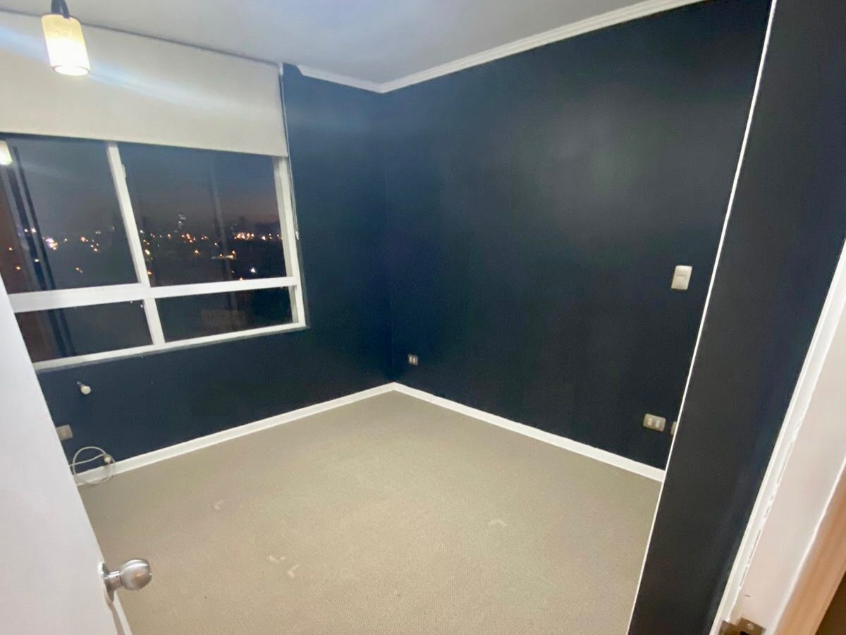 Imagen de OPORTUNIDAD!!! REBAJADISIMO!!! Depto. en Condominio Plaza Club