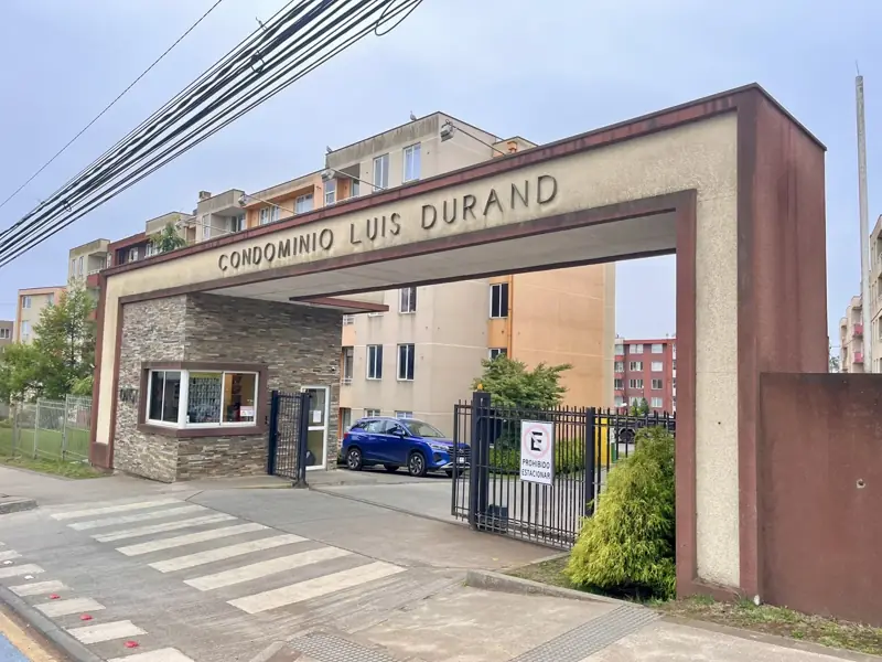 Departamento en Condominio Luis Durand